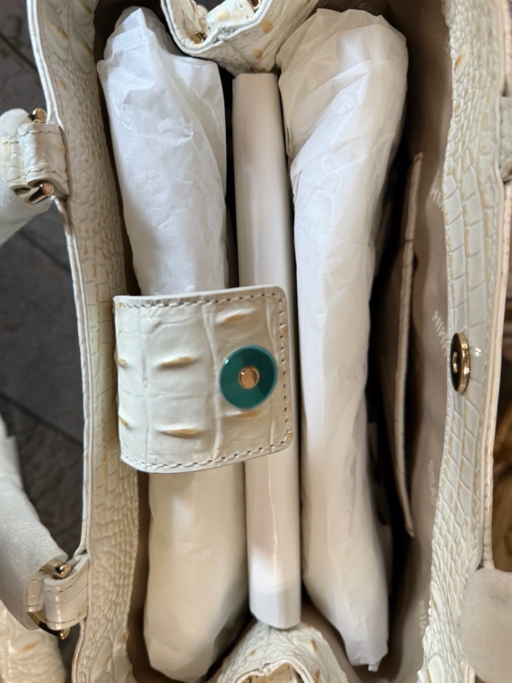 Firm BRAHMIN Small Denise Chantilly Melbourne Leather Tote & Cordelia wallet NWT - Picture 4 of 12